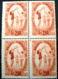 Quadra de selos postais do Brasil de 1957 Jogos da Primavera - 392 N