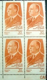 Quadra de selos postais do Brasil de 1967 Olavo V