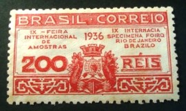 Selo postal comemorativo do Brasil de 1936 C 111 N
