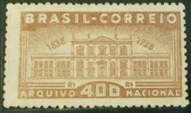 Selo postal comemorativo do Brasil de 1938 - C 131 N