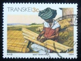 Selo postal do Transkei de 1984 Mat maker