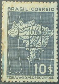 Selo postal comemorativo do Brasil de 1940 - C 154 N