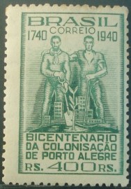 Selo postal comemorativo do Brasil de 1940 - C 156 M