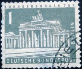 Selo postal da Alemanha Berlin de 1957 Brandenburg Gate