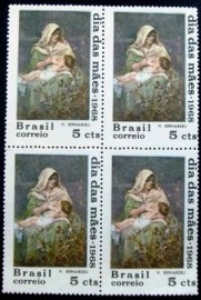 Quadra de selos postais do Brasil de 1968 Dia das Mães