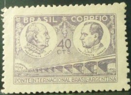 Selo postal Comemorativo do Brasil de 1946 - C 213 N