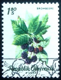 Selo postal da Áustria de 1966 Blackberry