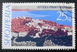 Selo postal da Albânia de 1967 Piqeras Village