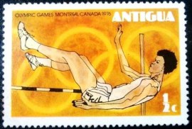 Selo postal de Antigua e Barbuda de 1976 High Jump