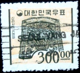 Selo postal da Coréia do Sul de 1965 Tile of Silla Dynasty