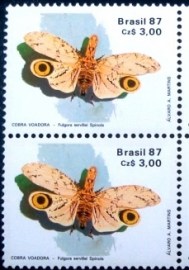 Par de selos postais do Brasil de 1987 Cobra Voadora M1C