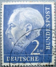Selo postal da Alemanha de 1954 Theodor Heuss 2