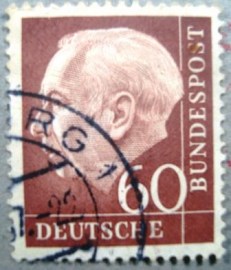 Selo postal da Alemanha de 1954 - Theodor Heuss 60