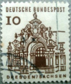 Selo postal da Alemanha de 1965 Wallpavillon of the Zwinger - 903 U