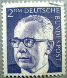 Selo postal da Alemanha de 1971 Dr. Gustav Heinemann 2