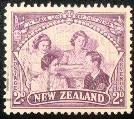 Selo postal da Nova Zelândia de 1946 Royal Family