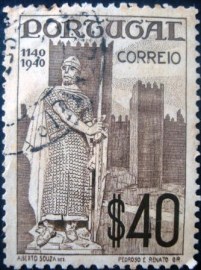 Selo postal de Portugal de 1940 King Alfonso Henriques statue