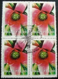 Quadra de selos postais do Brasil de 1977 Neoregelia Carolinae