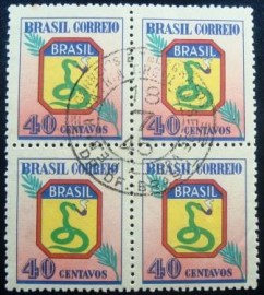 Quadra de selos postais do Brasil de 1945 Cobra Fumando