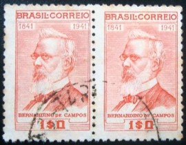 Par de selos do Brasil de 1942 Bernardino de Campos