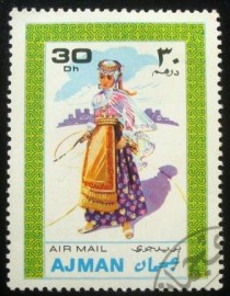 Selo postal do Ajman de 1973 Women's costume