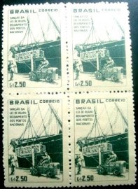 Quadra de selos postais do Brasil de 1959 Fundo portuário - 434 N