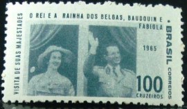 Selo postal do Brasil de 1965 Baudouim e Fabíola
