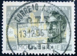 Selo postal de Moçambique de 1954 Manuel da Nóbrega
