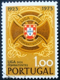 Selo postal de Portugal de 1973 Badge of the League & Coat of Arms