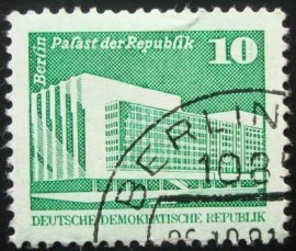 Selo postal da Alemanha de 1980 Palace of the Republic