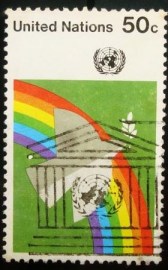 Selo postal Nações Unidas de 1976 Dove And Rainbow
