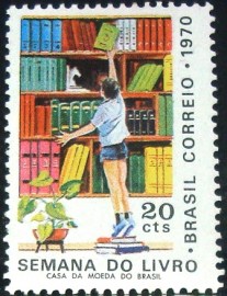 Selo postal do Brasil de 1970 Semana do Livro