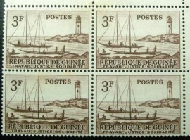Quadra de selos postais da Guiné de 1959 Tamara Lighthouse 3