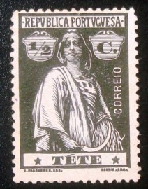 Selo postal de Tete de 1914 Ceres ½