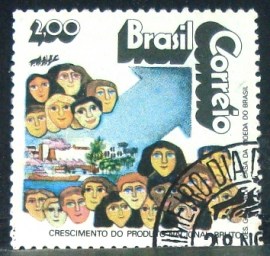 Selo postal do Brasil de 1972 Crescimento do PNB - C 762 N1D