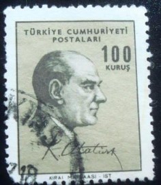 Selo postal da Turquia de 1966 Kemal Atatürk 100