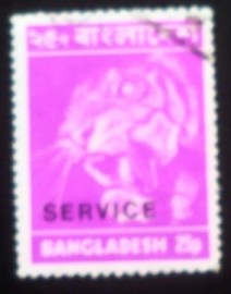 Selo postal de Bangladesh de 1974 Bengal Tiger overprinted