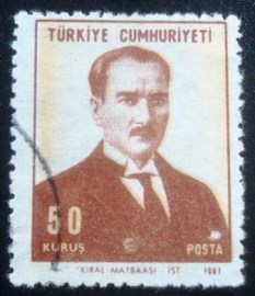 Selo postal da Turquia de 1968 Ataturk 50