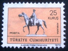 Selo postal da Turquia de 1972 Ataturk Statue
