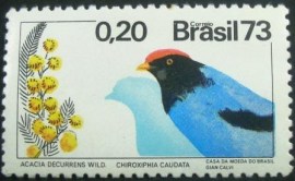 Selo postal do Brasil de 1973 Acácia e Tangará