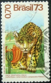Selo postal do Brasil de 1973 Onça e Tulipeiro - C 829 U