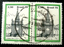 Par de selos postais do Brasil 1979 Chafariz da Pirâmide