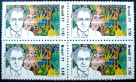 Quadra de selos do Brasil de 1977 Villa Lobos