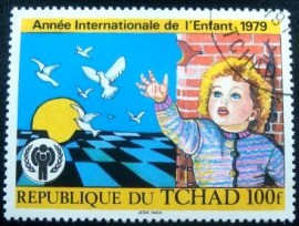 Selo postal da Rep do Tchade de 1979 Child Doves