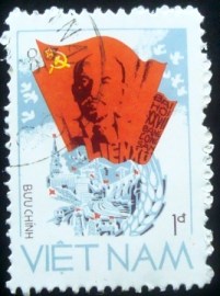Selo postal do Vietnam de 1986 Under the Lenin banner