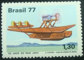 Selo postal do Brasil de 1977 Raid Jahu