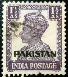 Selo postal do Paquistão de 1947 King George VI India overprinted Pakistan 1½