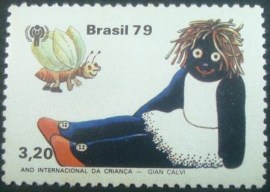 selo postal do Brasil de 1979 Boneco de Pano - C 1124 N