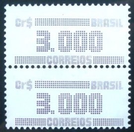 Par de selos postais do Brasil de 1985 Tipo Cifra 3000