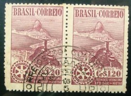 Par de selos postais aéreos do Brasil de 1948 Rotary